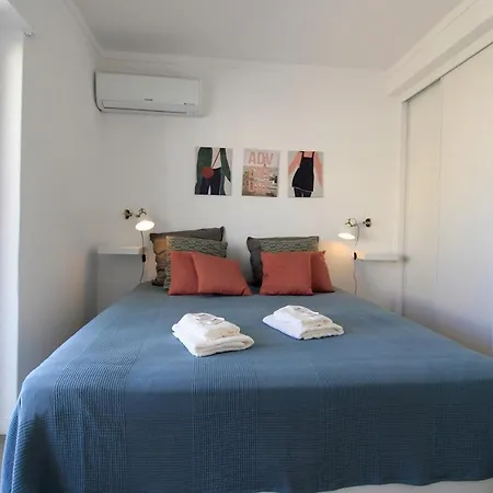 River View By Homing Apartment